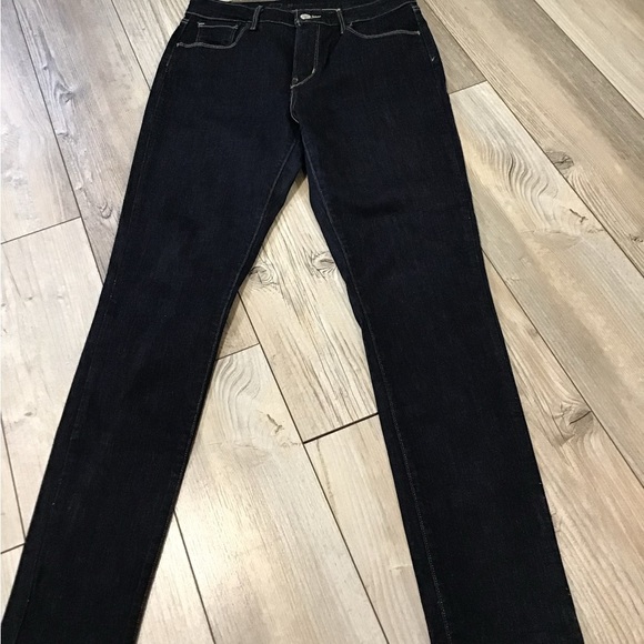 LEVI High Rise Skinny Jeans EUC - Picture 2 of 5